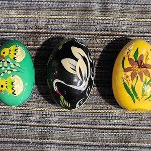 Vintage Hand-Painted Polish and Ukrainian Decorative Eggs